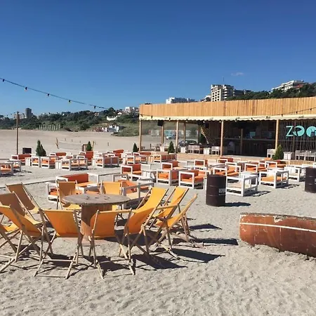Del Mar Castel קונסטנצה