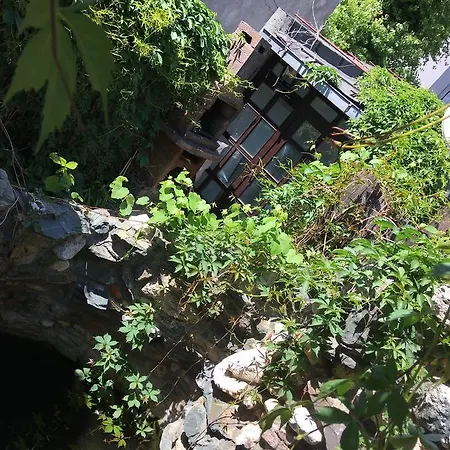 Del Mar Castel קונסטנצה