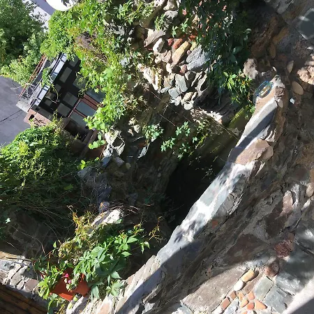 Del Mar Castel קונסטנצה